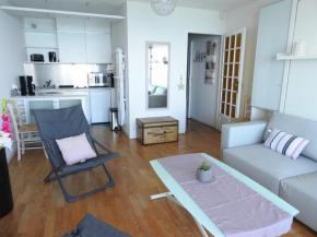 Studio avec balcon, WIFI, et parking proche plage - FR-1-92-616